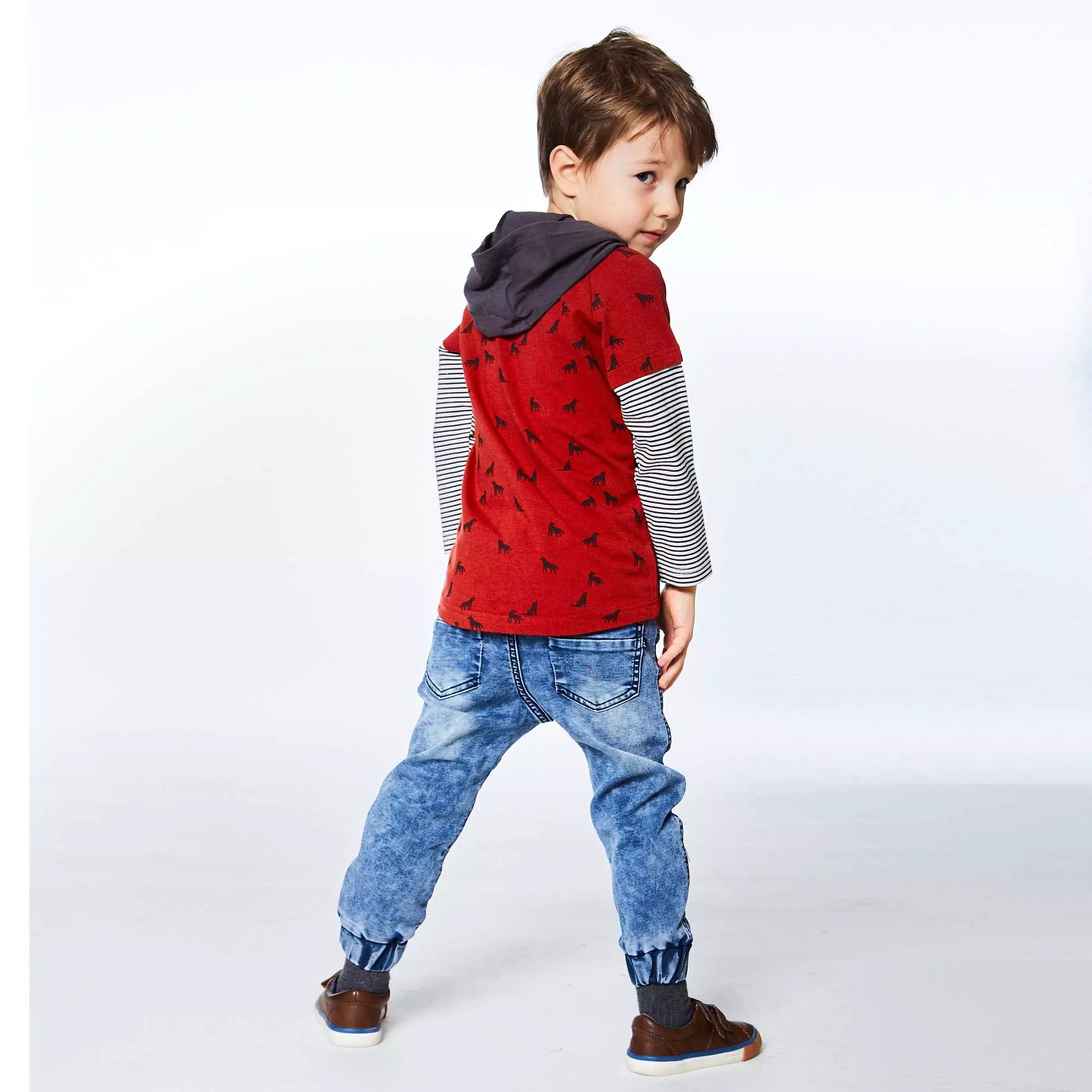 Deux Par Deux Ouble Raglan Sleeve Hooded Top With Wolves Print - Image 3