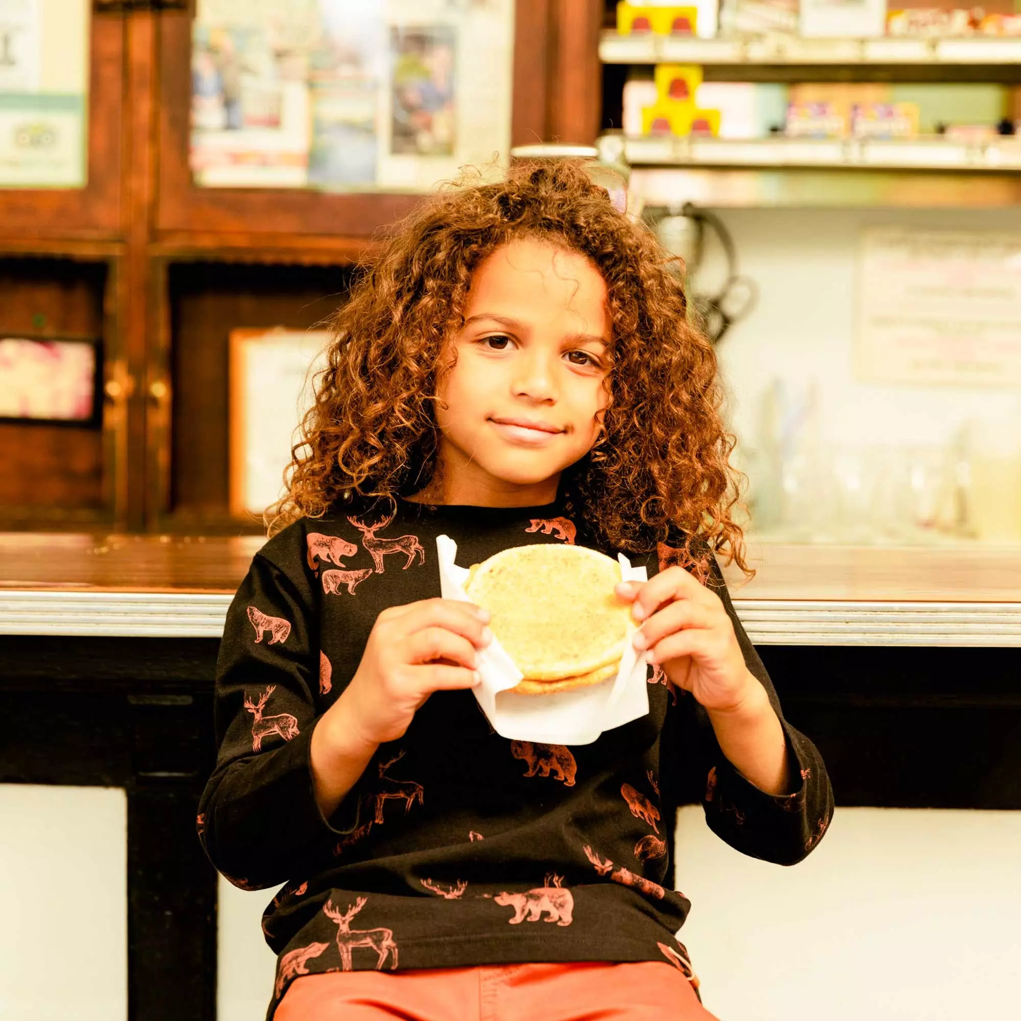 Deux Par Deux Long Sleeve Jersey Printed Top With Dogs - Image 3